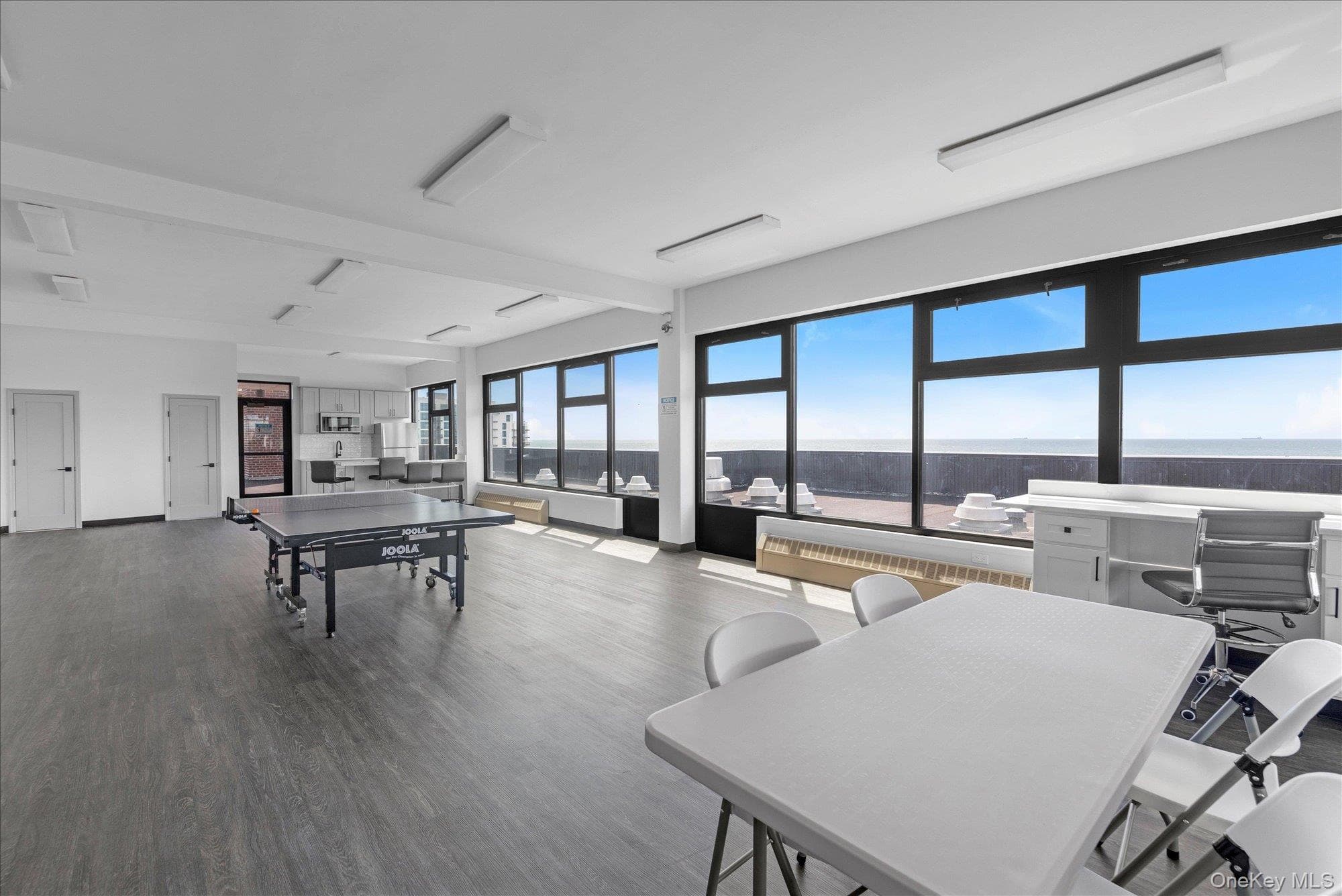 1 E Broadway Unit: 6A thumbnail 17