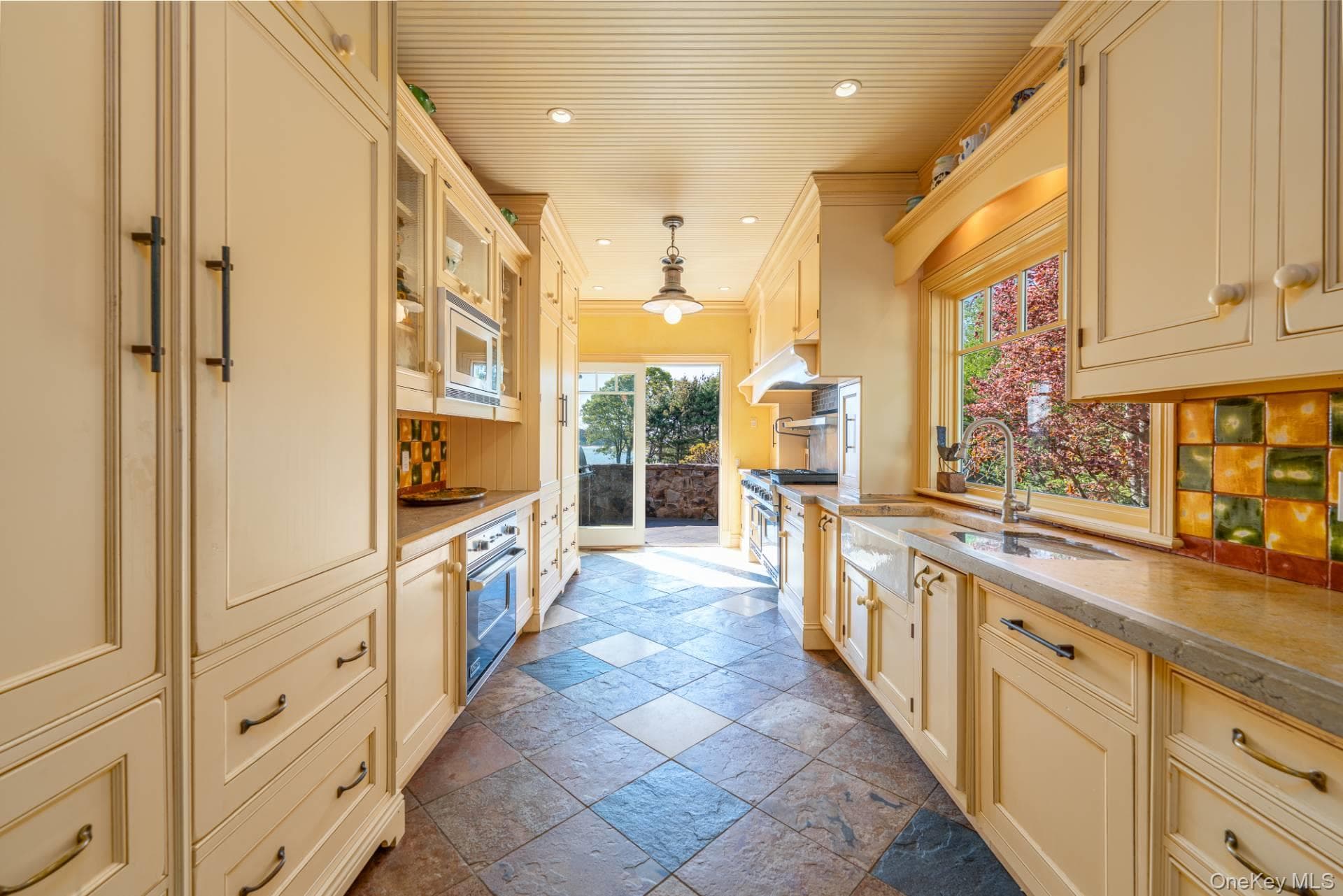 1350 W Cove Road thumbnail 21