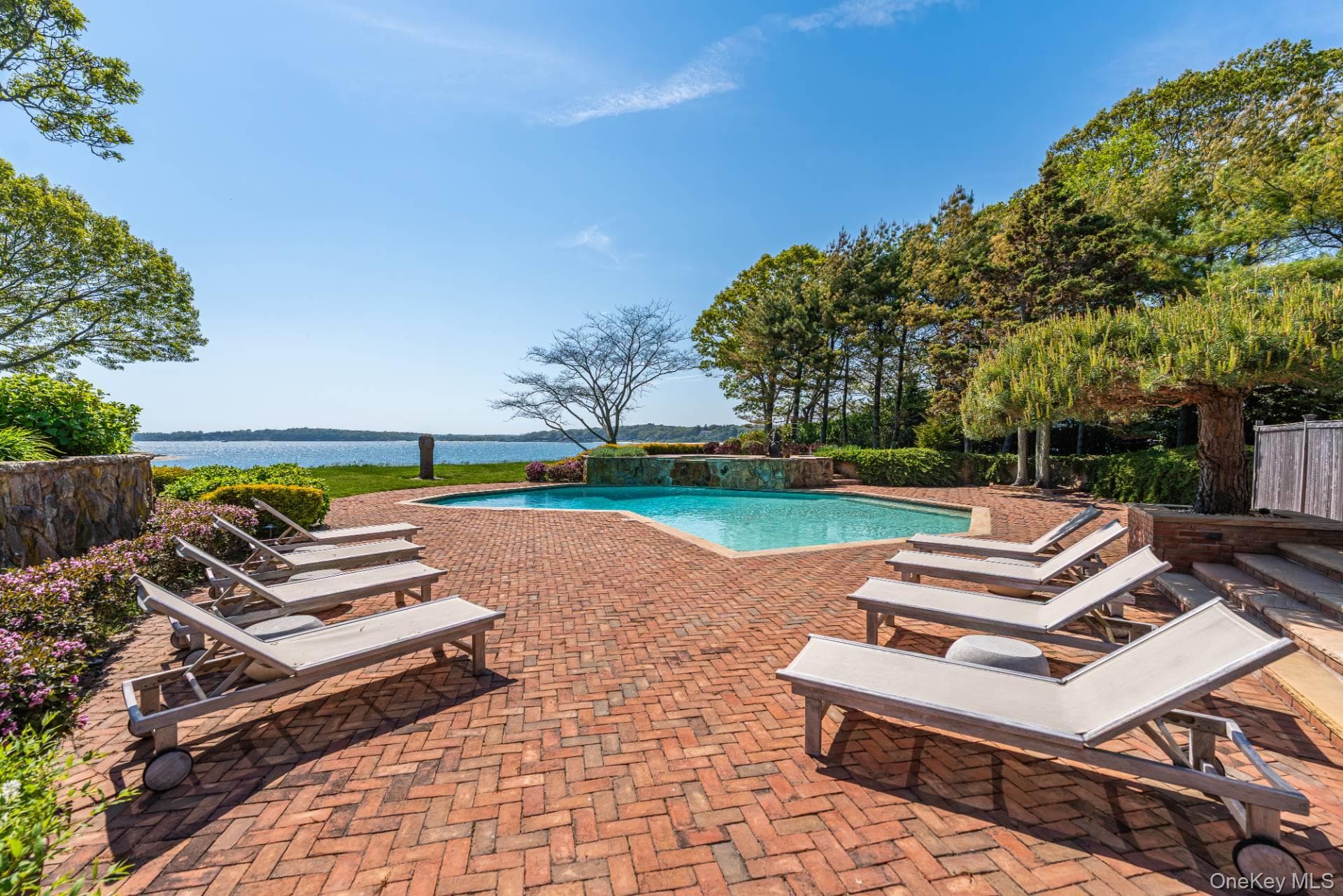 1350 W Cove Road thumbnail 13