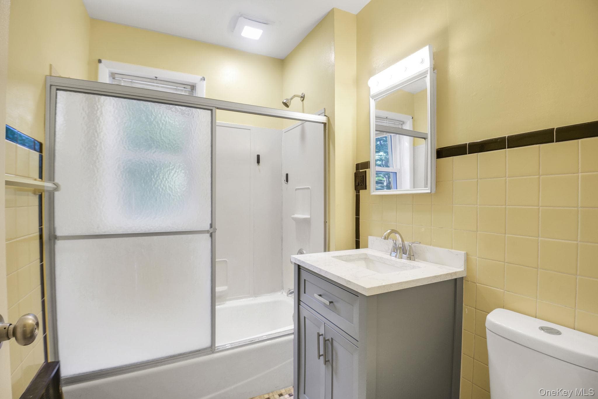 6 Arbutus Street thumbnail 20