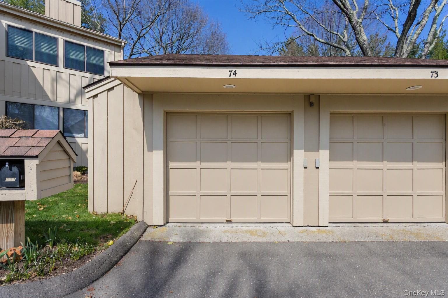 230 Lakeside Drive thumbnail 17