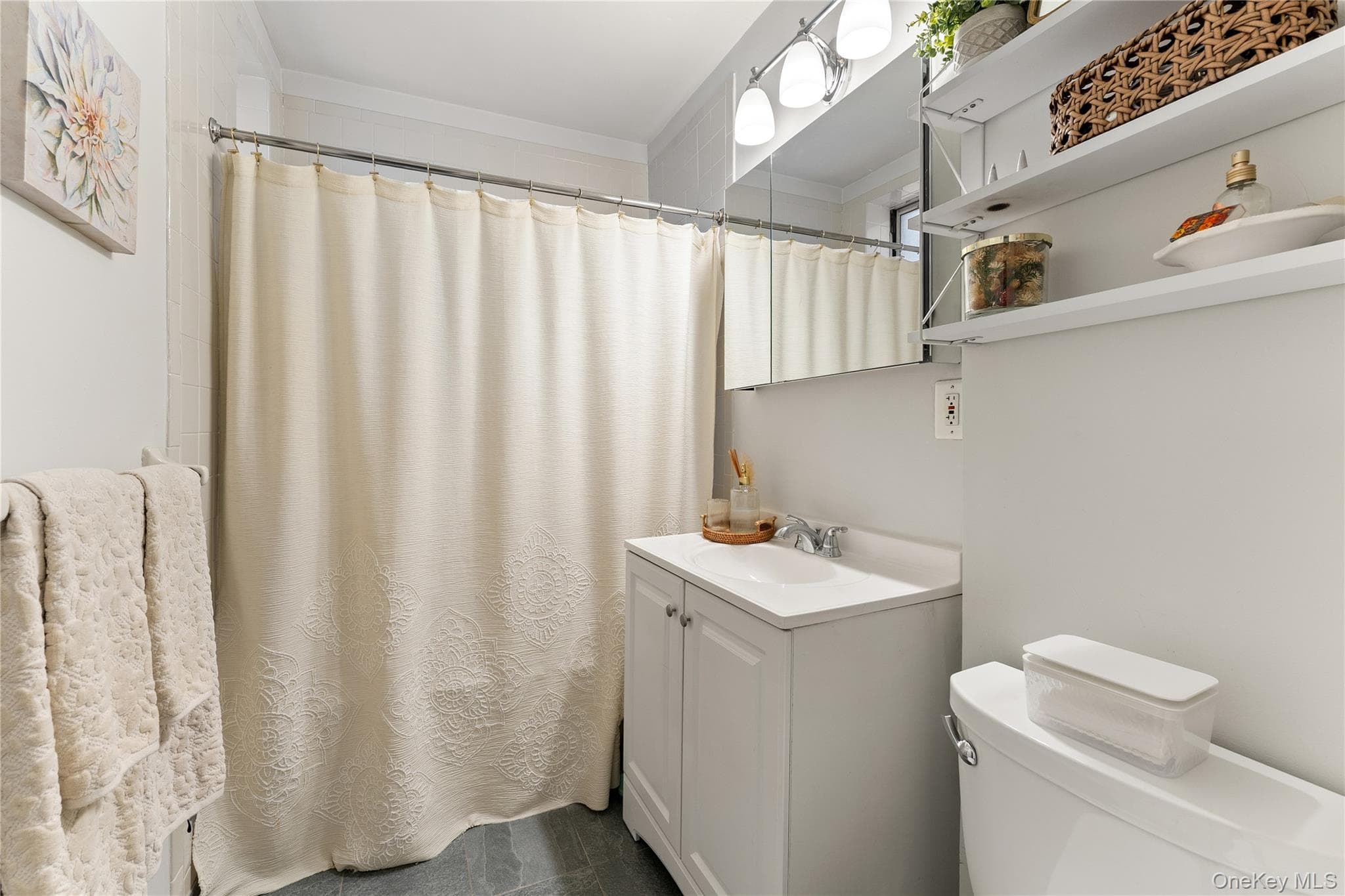 472 Gramatan Avenue Unit: Bldg 6, Unit BB4 thumbnail 7