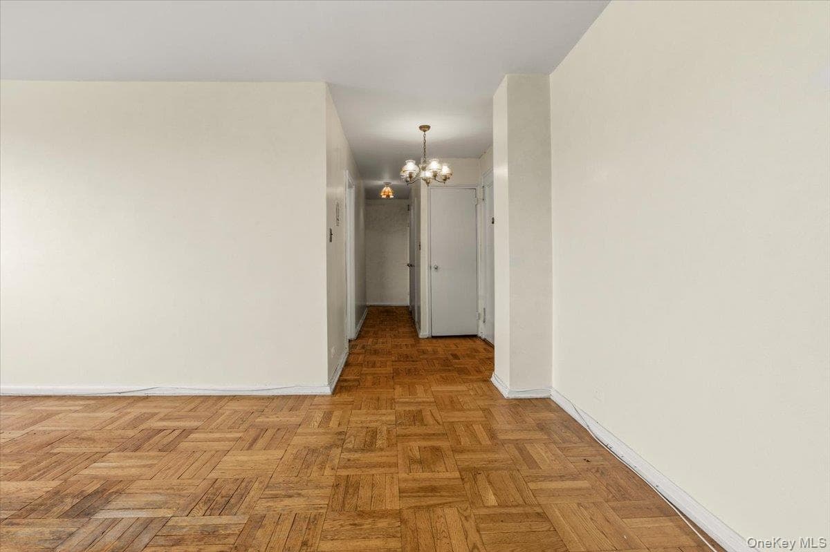 80 Knolls Crescent Unit: 6B thumbnail 4
