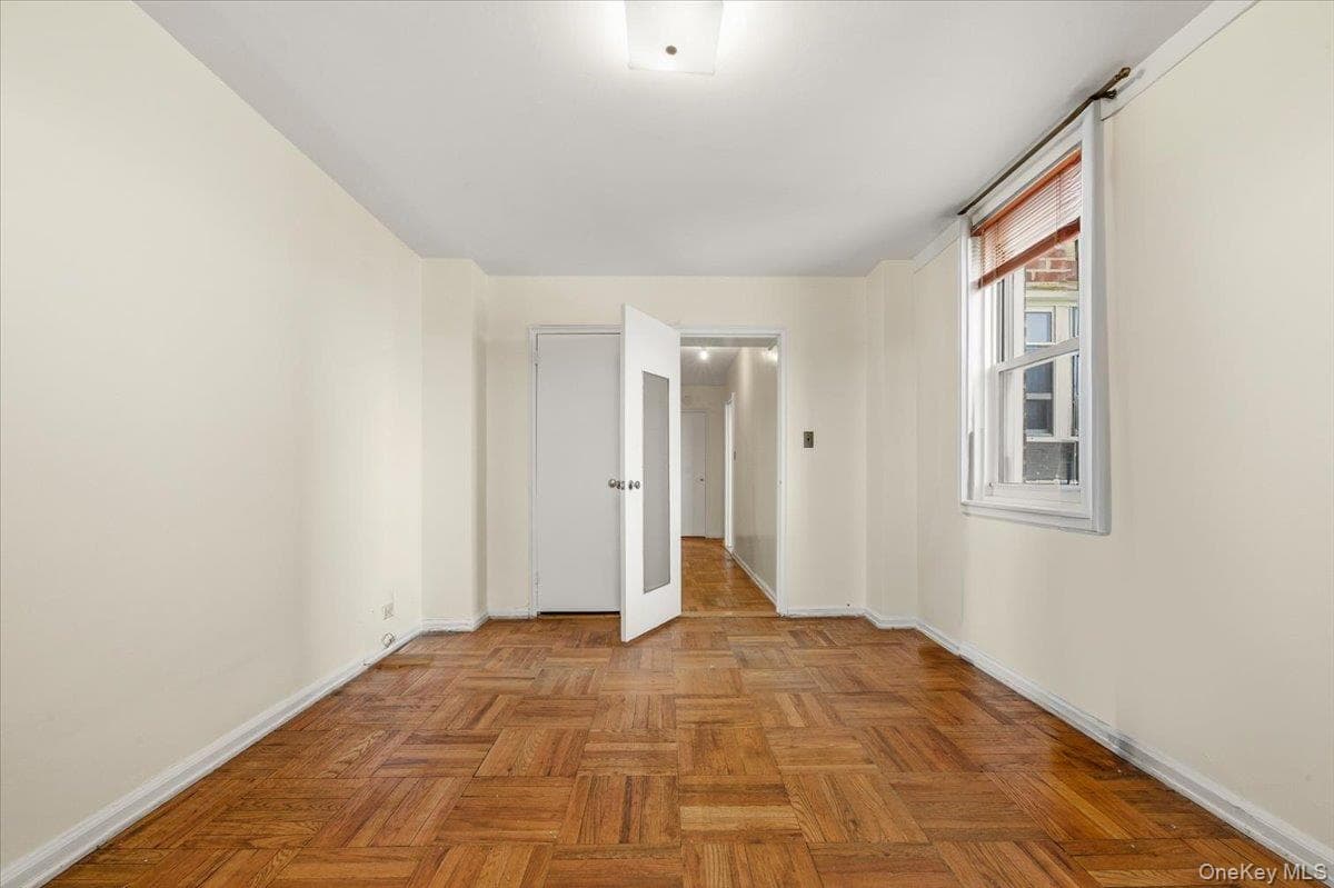 80 Knolls Crescent Unit: 6B thumbnail 8