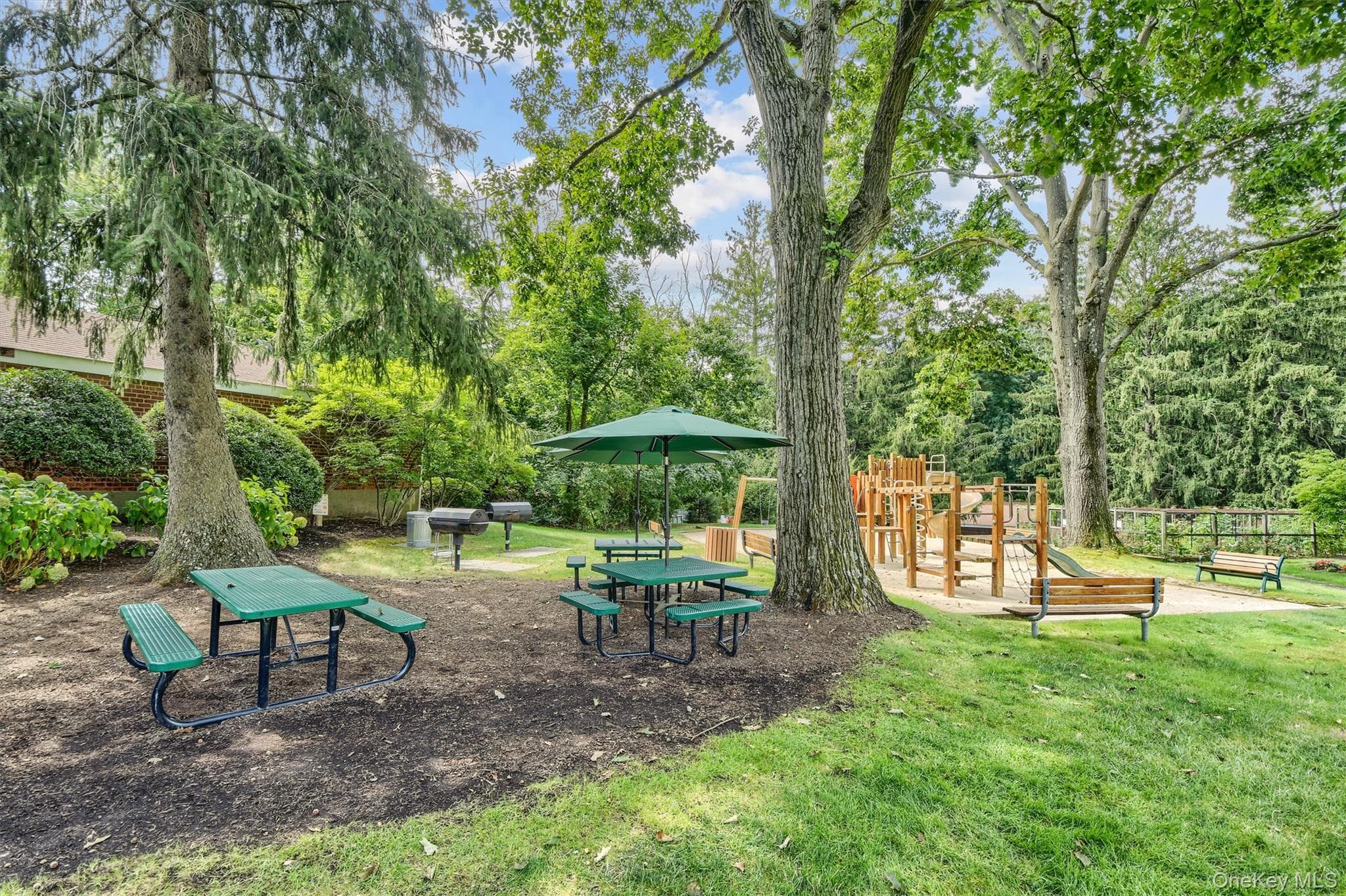 6 Bryant Crescent Unit: 1H thumbnail 10