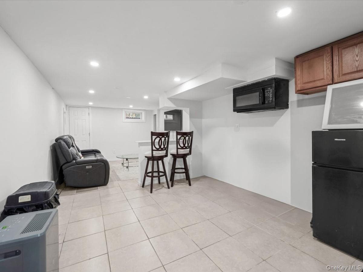 596 Terrace Place thumbnail 17