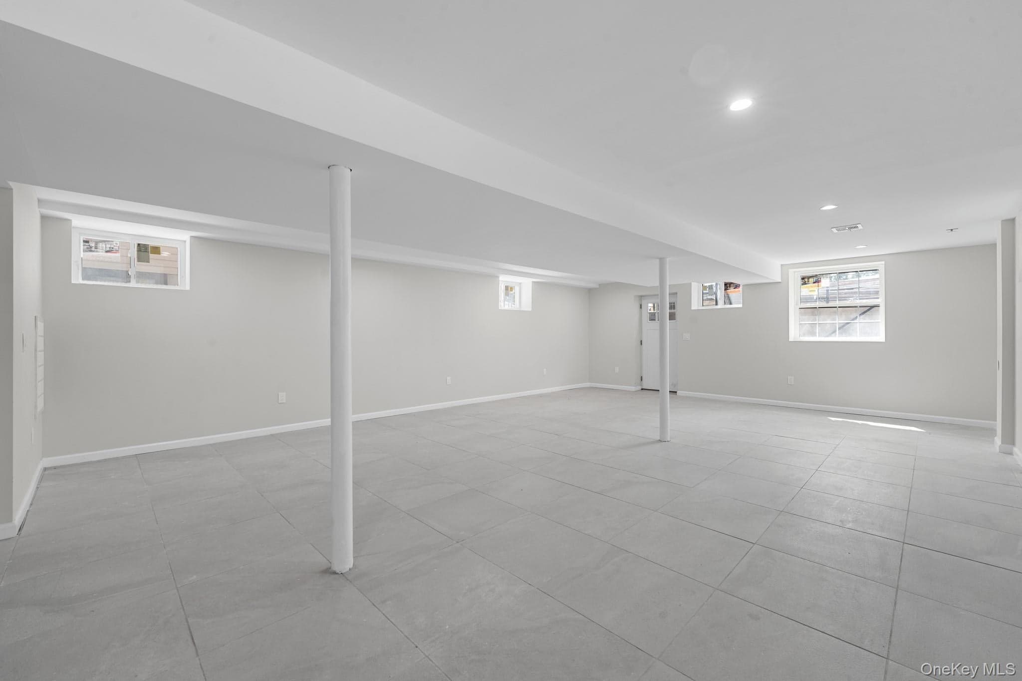 21950 143rd Avenue thumbnail 14