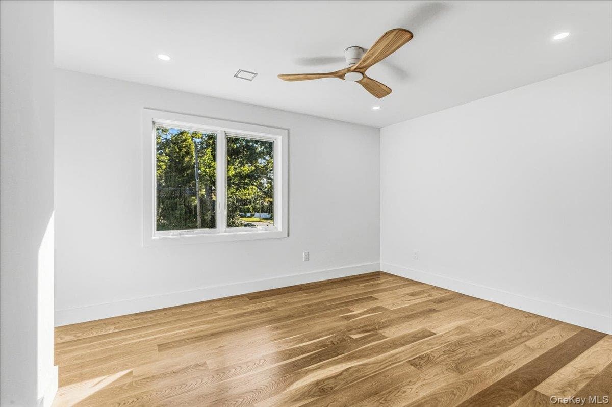 448 Coolidge Street thumbnail 28