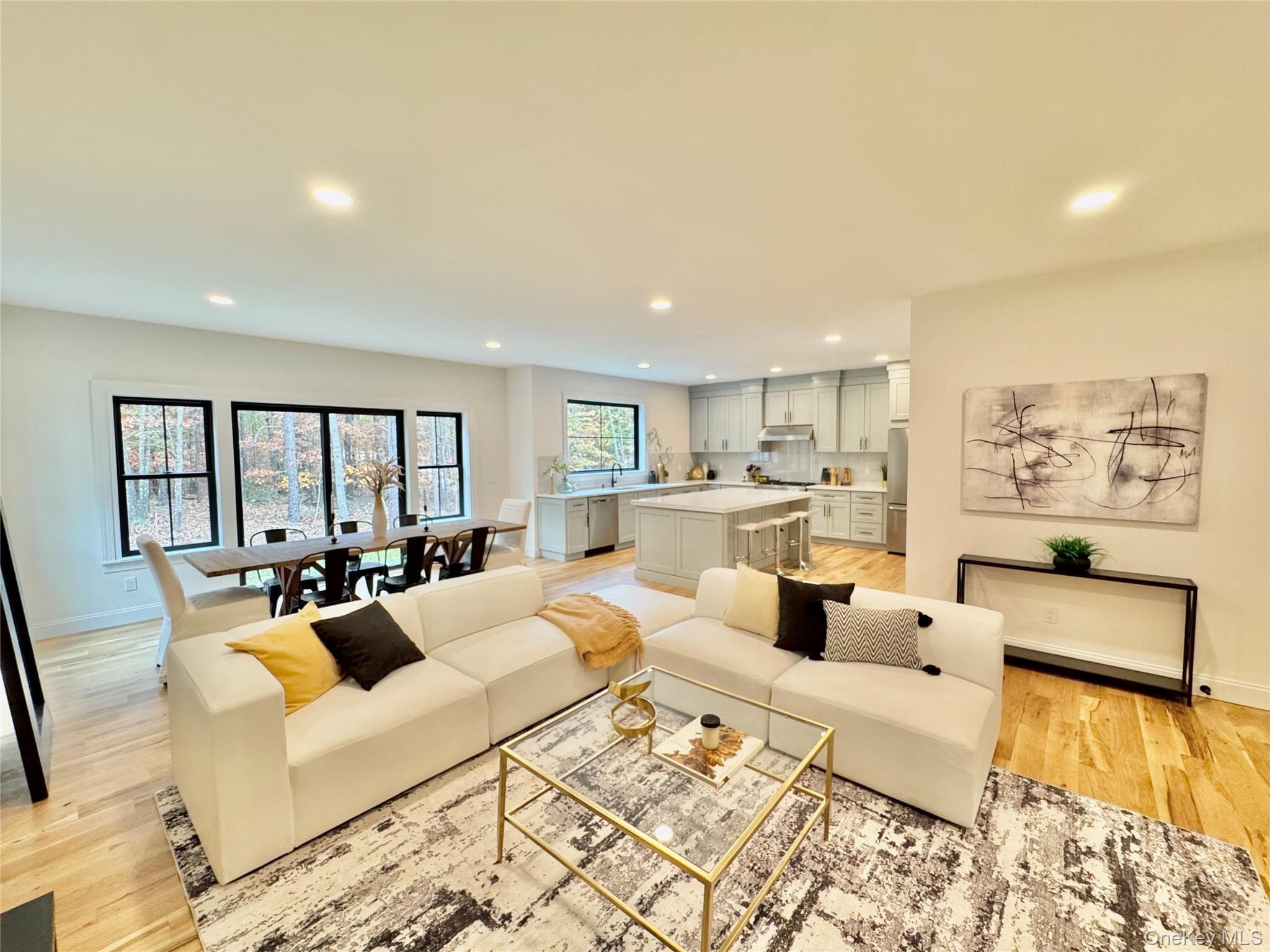 18 Dayton Avenue thumbnail 7