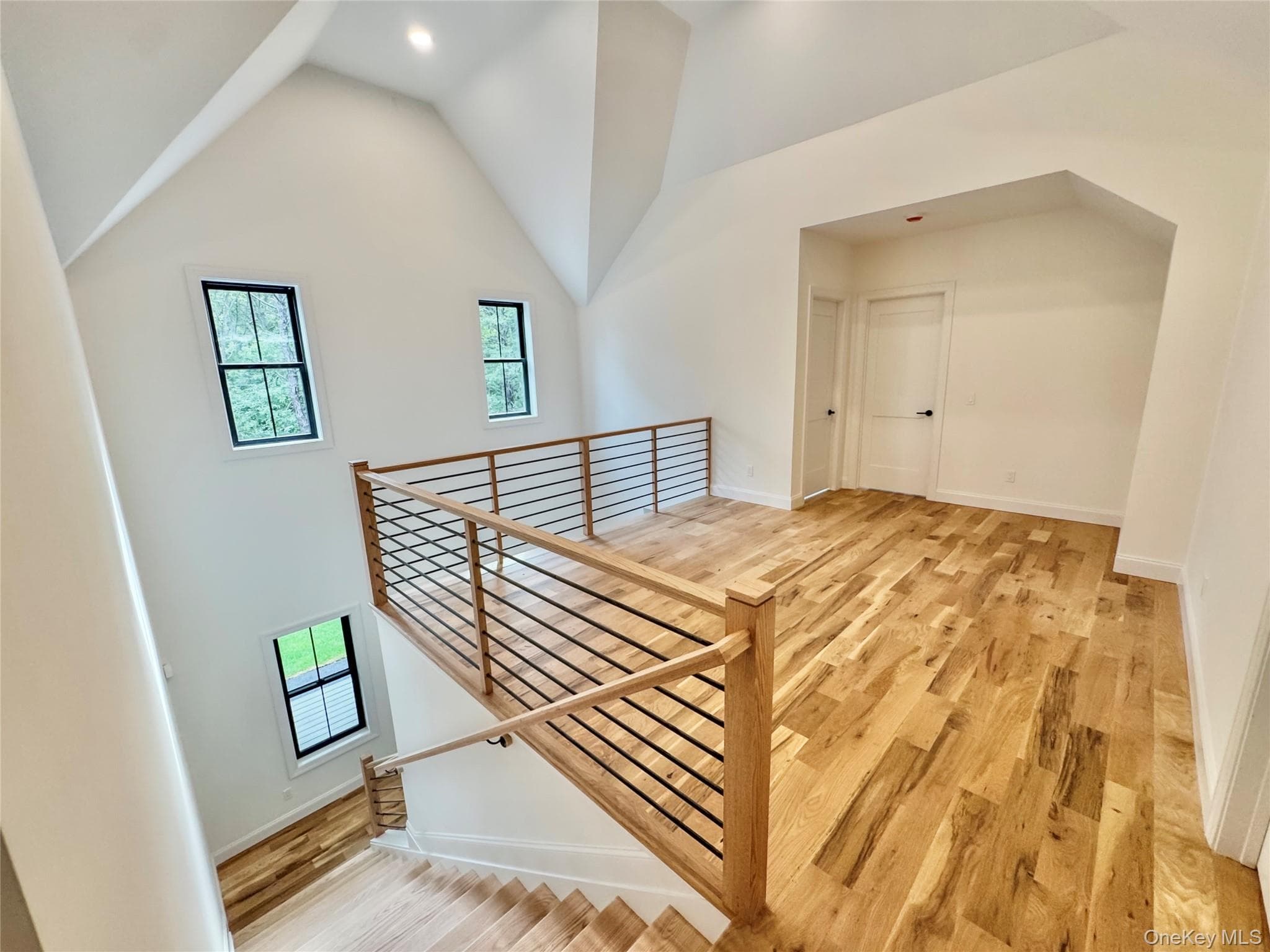 18 Dayton Avenue thumbnail 24