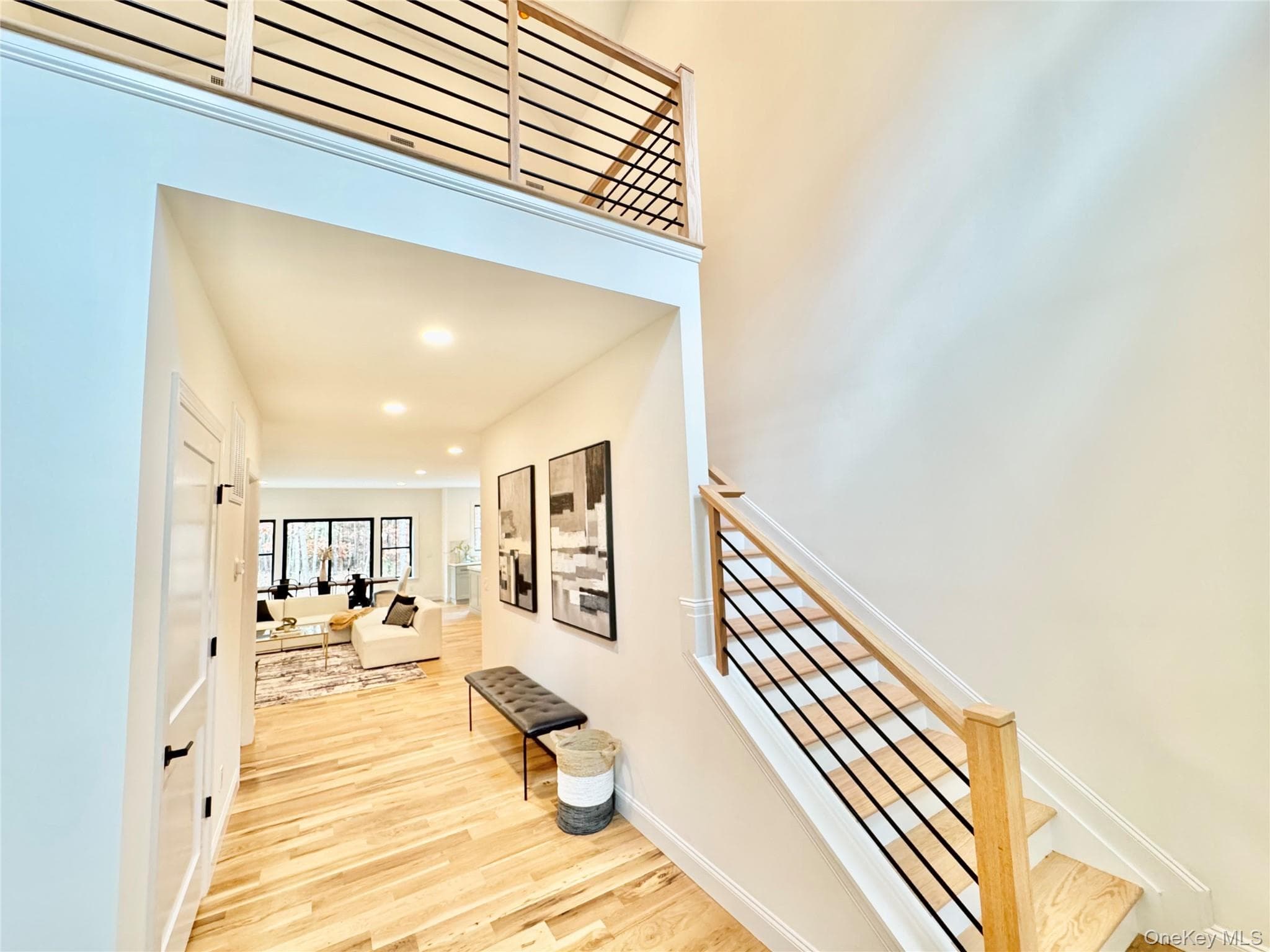 18 Dayton Avenue thumbnail 6