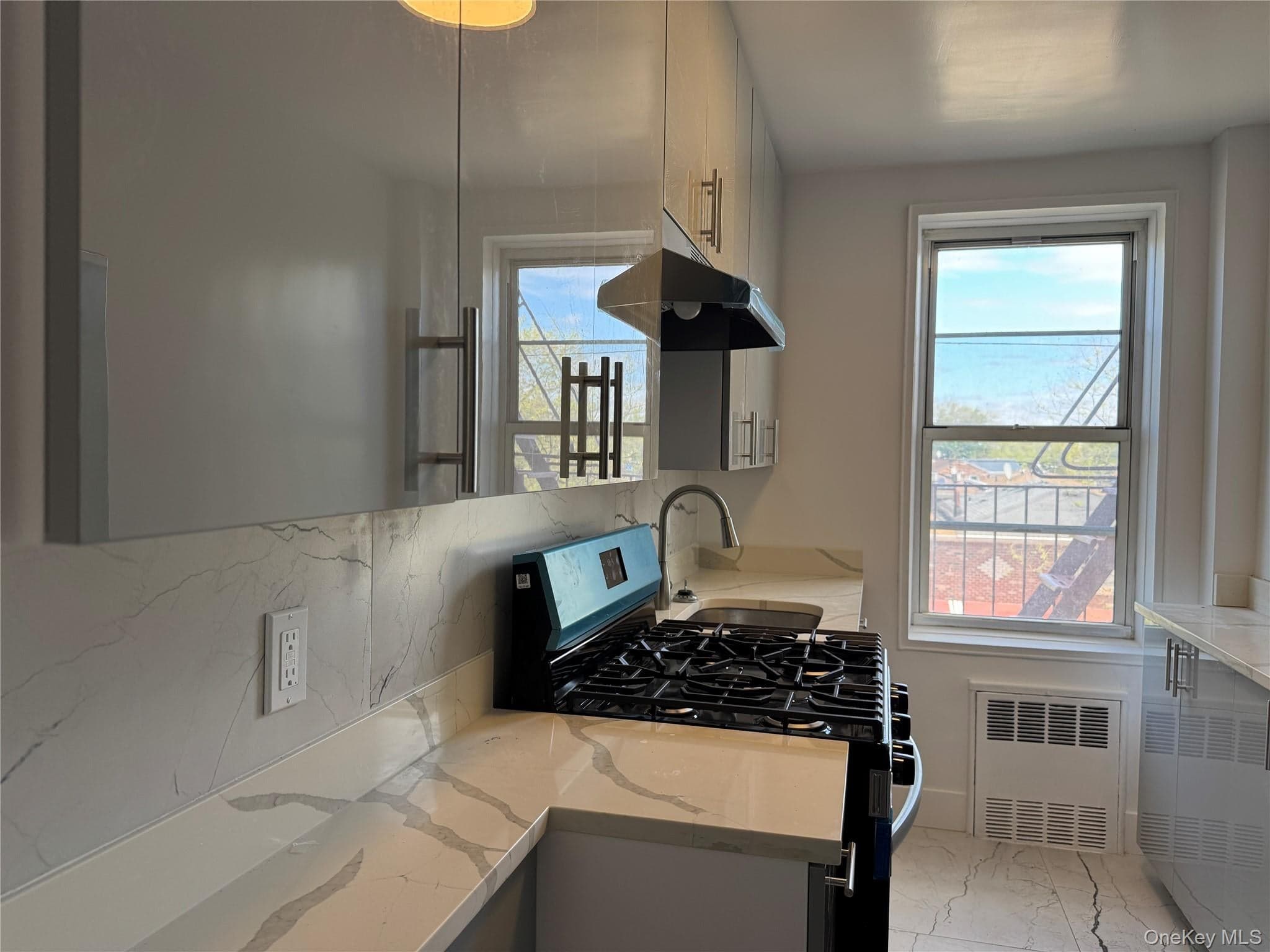 222-89 Braddock Avenue Unit: 3-E thumbnail 7