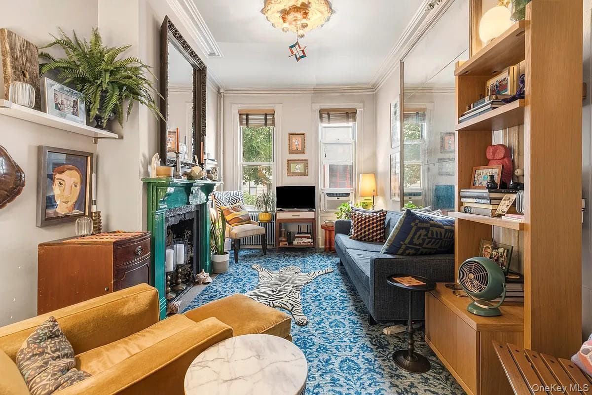 10-47 47th Avenue thumbnail 11