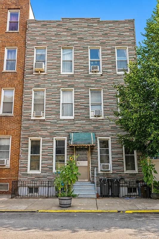 10-47 47th Avenue photo 1
