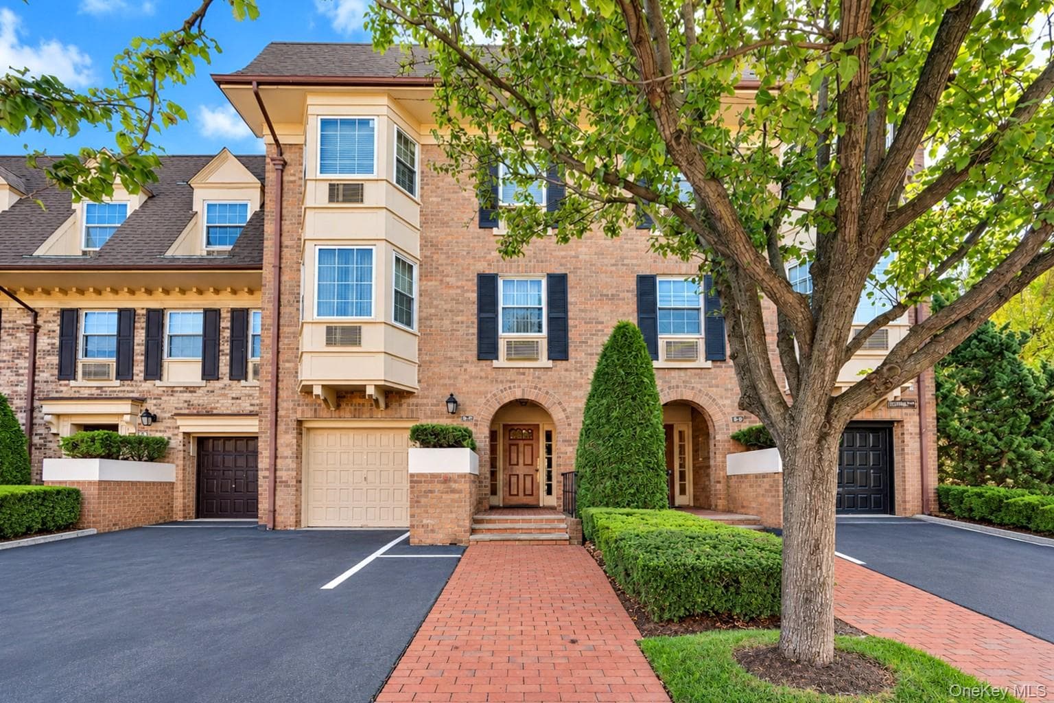 1307 Estates Lane Unit: 1636, Bayside
