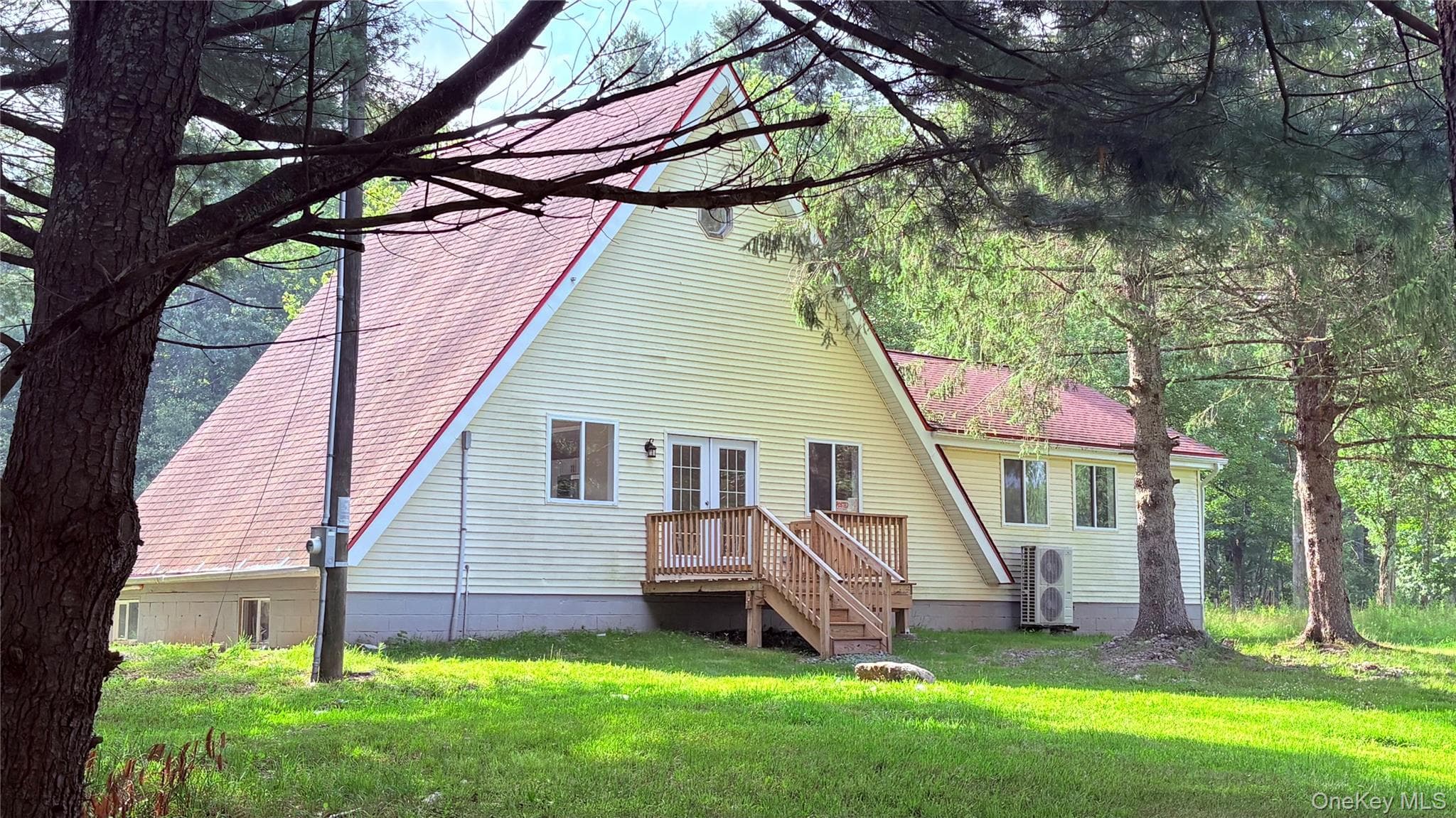 107 Pinewood Road thumbnail 5
