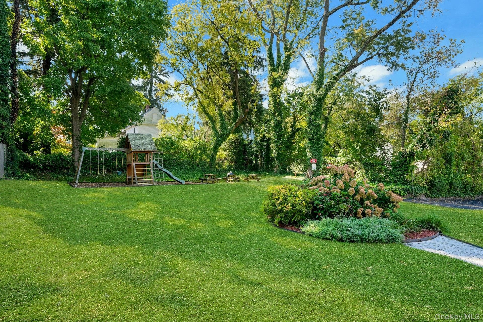 838 Pelhamdale Road Unit: 1C thumbnail 24
