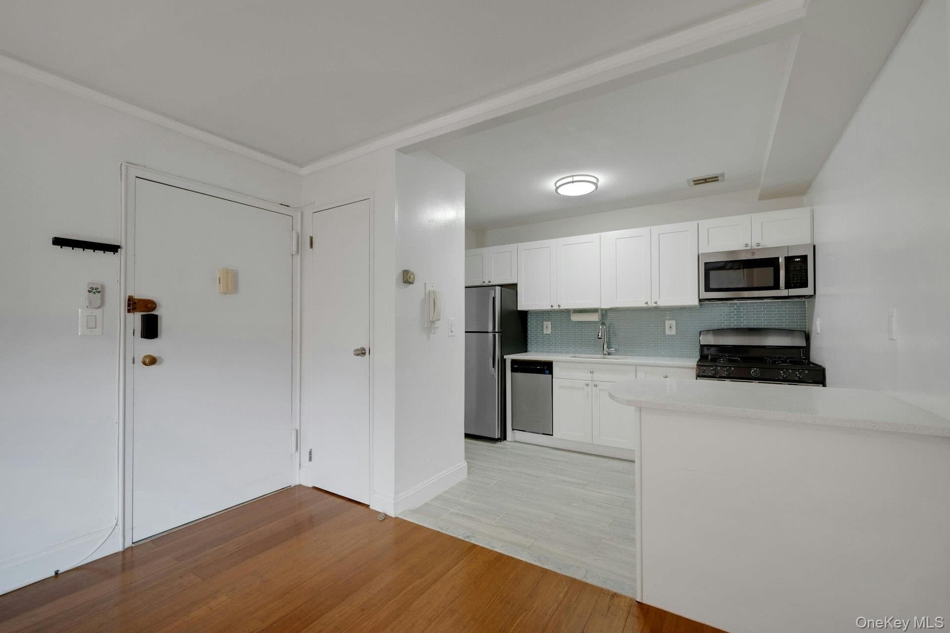 838 Pelhamdale Road Unit: 1C thumbnail 11