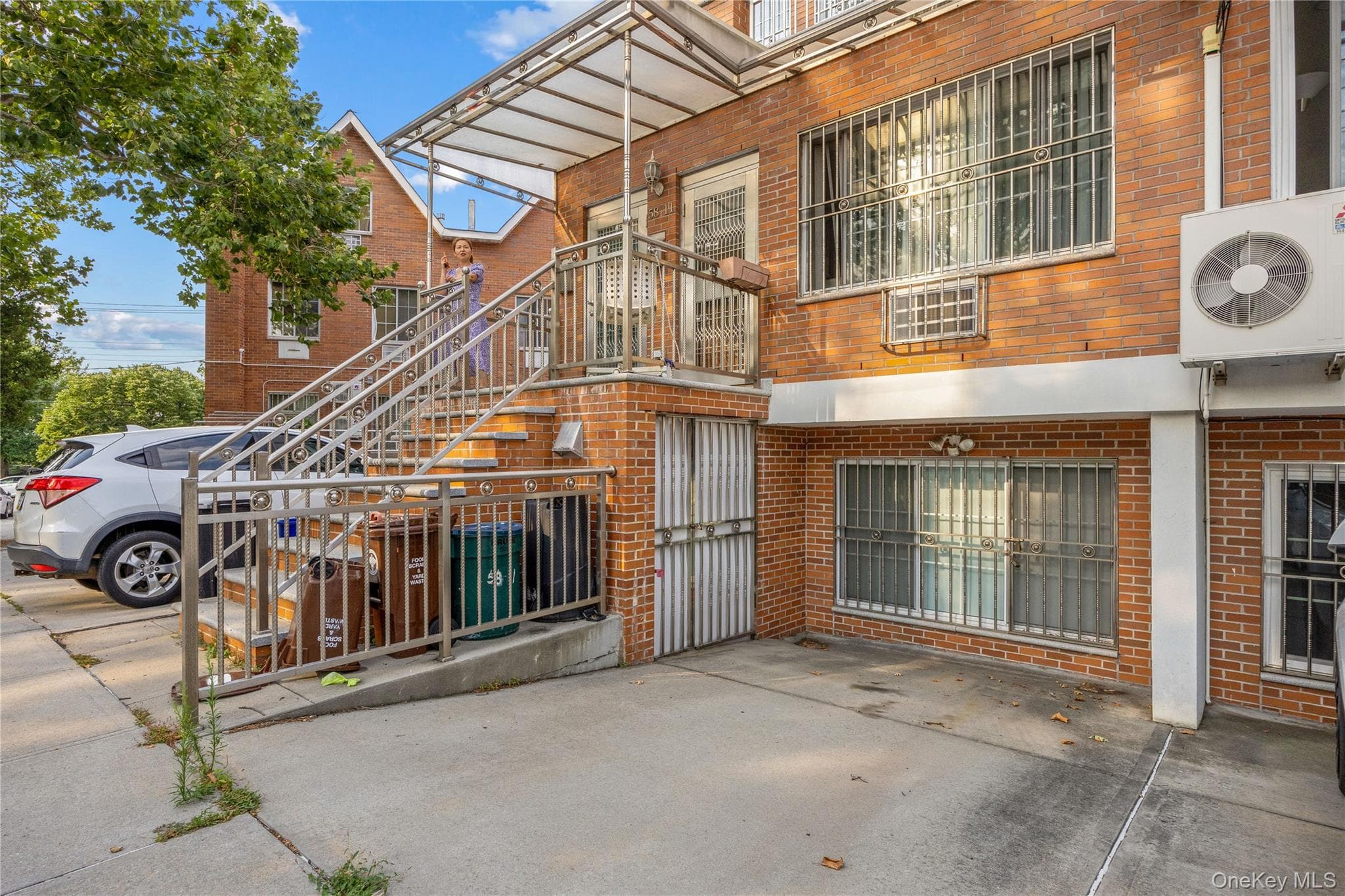 58-11 183rd Street thumbnail 41