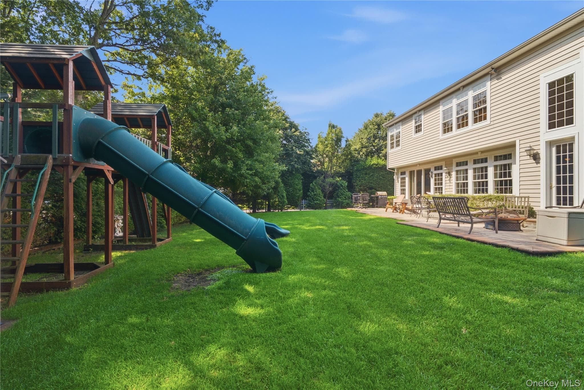 35 Monterrey Drive thumbnail 34