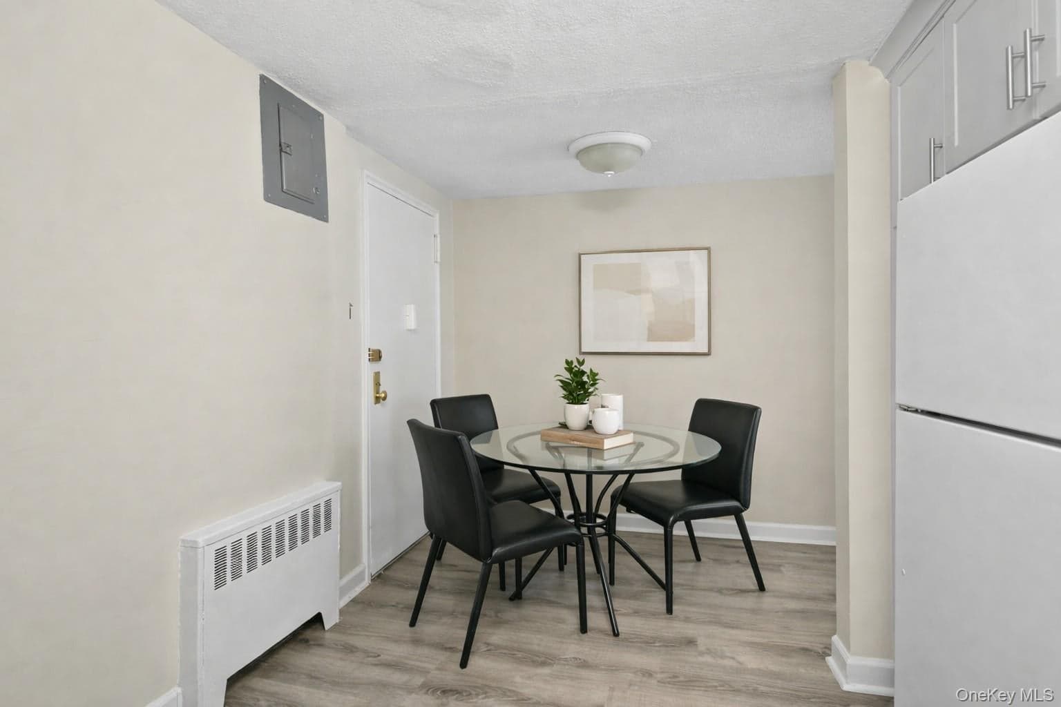 87 Yonkers Avenue thumbnail 5