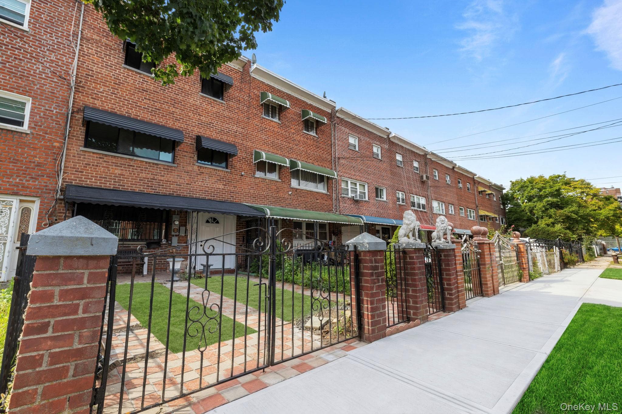 443 Effingham Avenue thumbnail 3