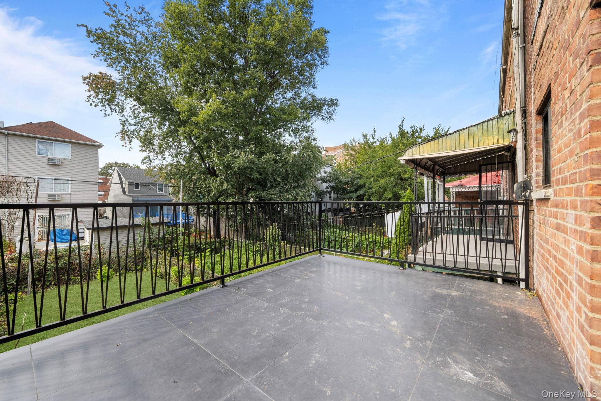 443 Effingham Avenue thumbnail 21
