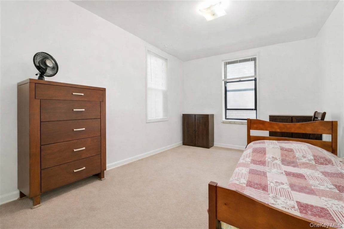 141-05 Pershing Crescent Unit: 516 thumbnail 21