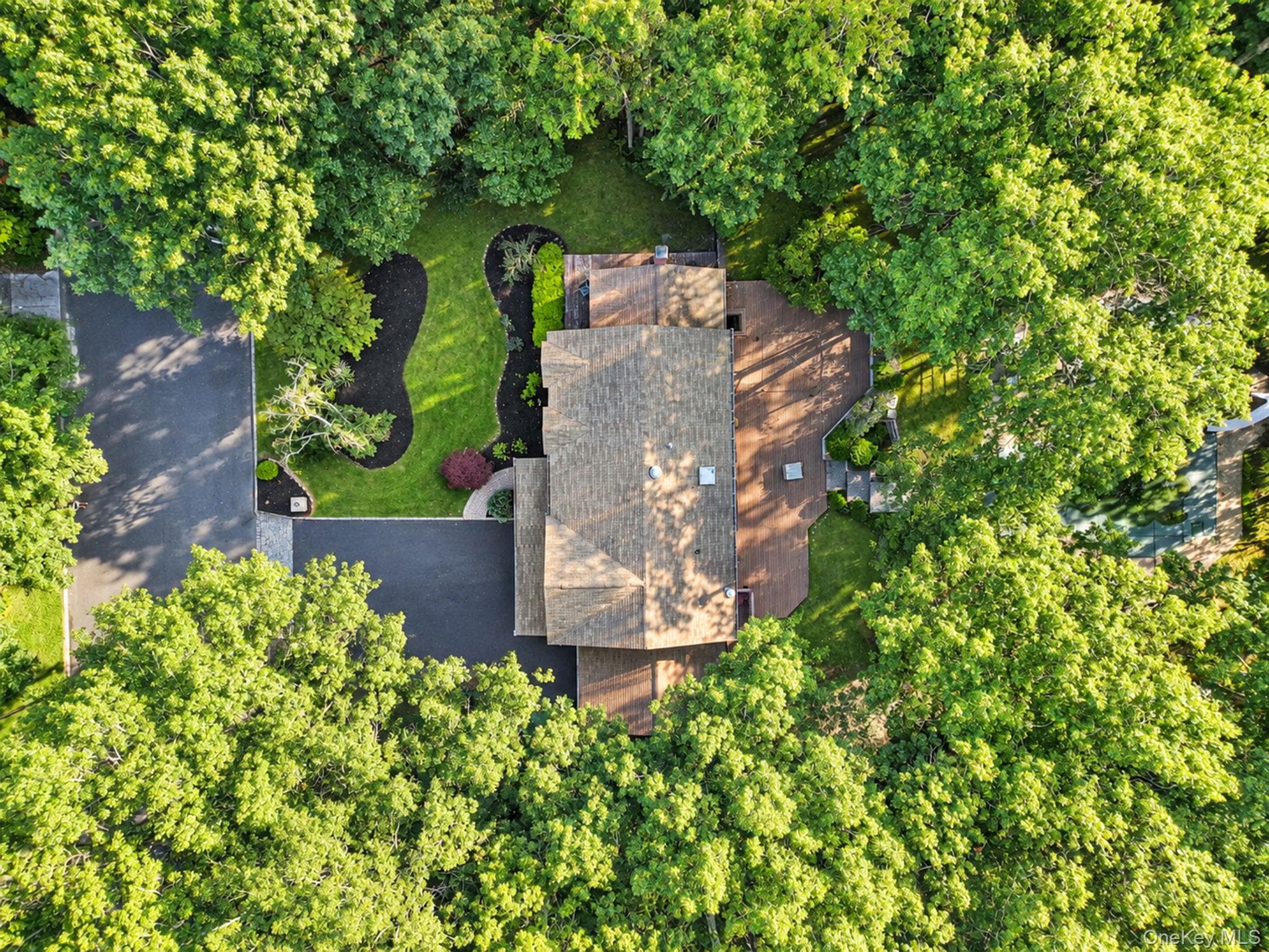 35 Hastings Drive thumbnail 48