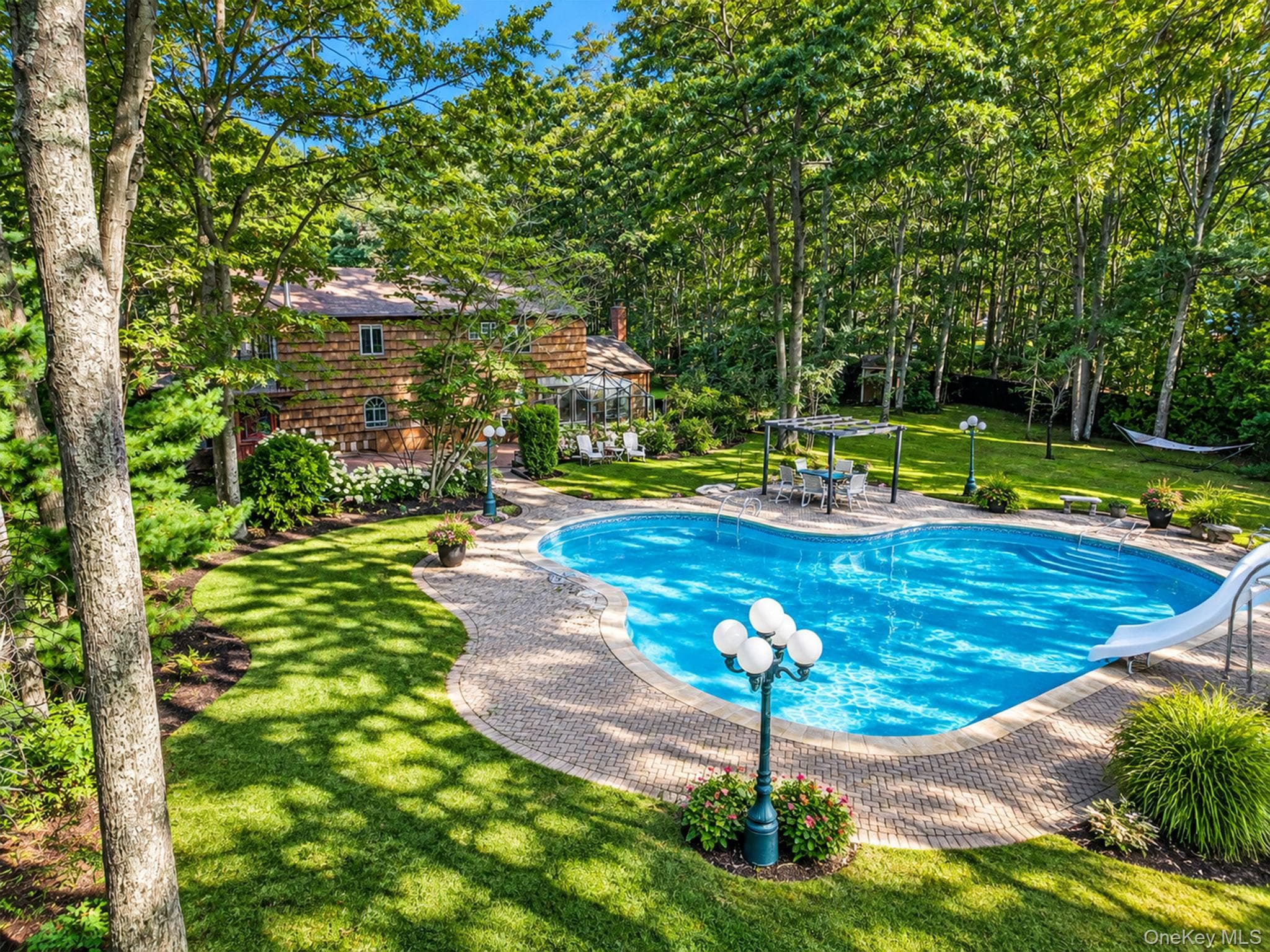 35 Hastings Drive thumbnail 47