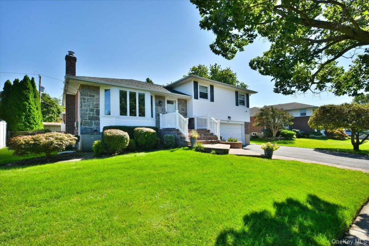 70 Glenwood Road thumbnail 2