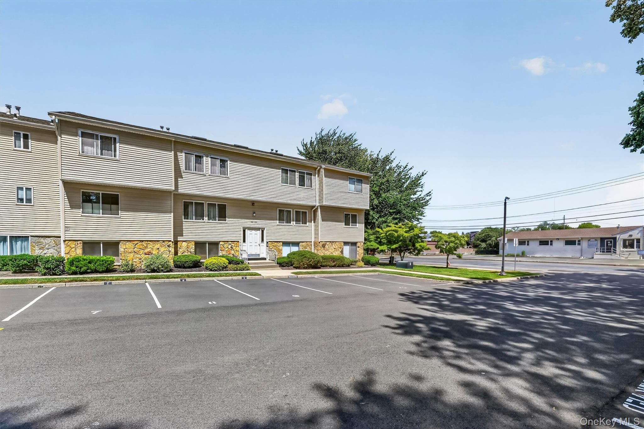 25 College Avenue Unit: 102 thumbnail 6