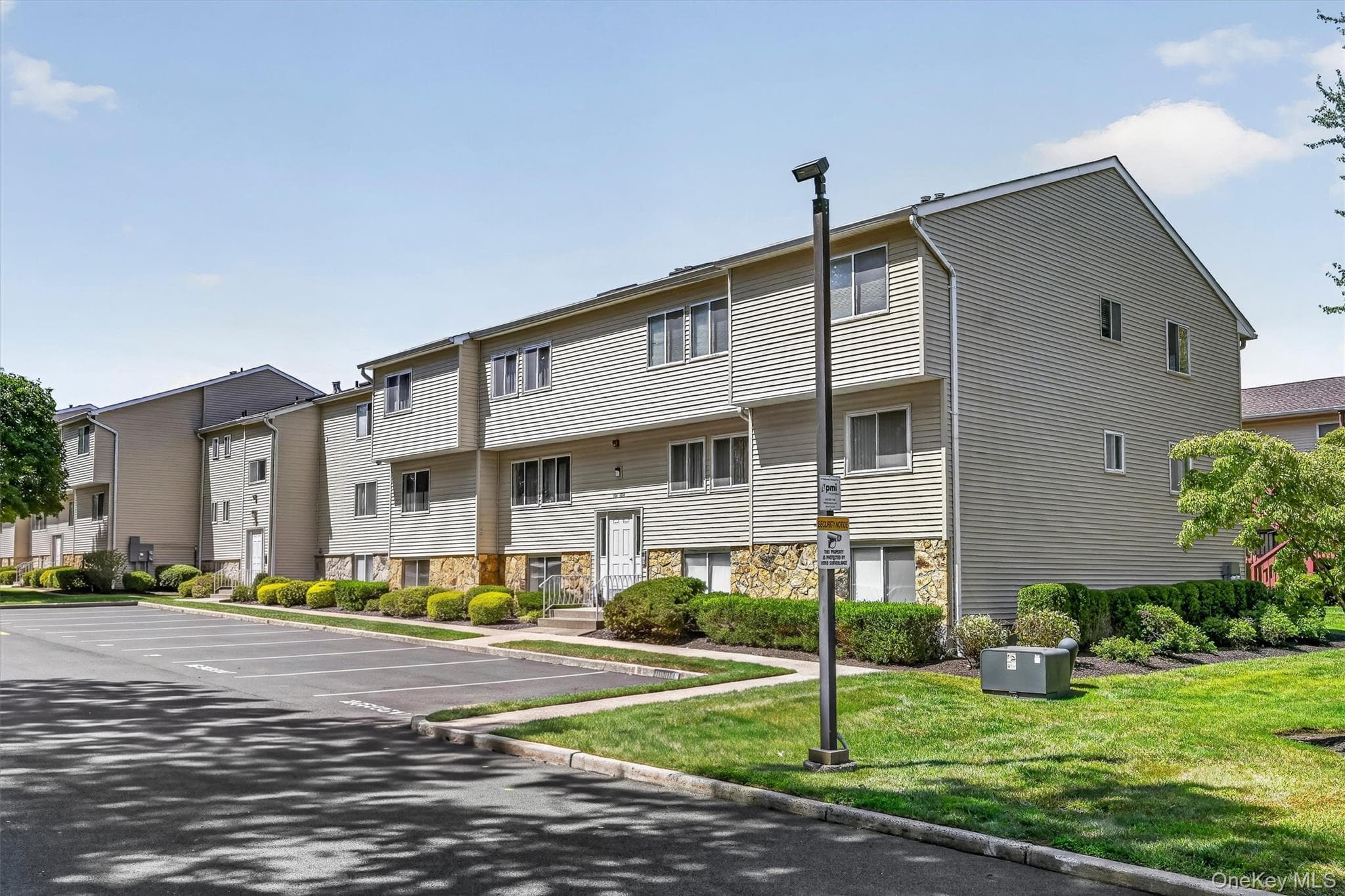 25 College Avenue Unit: 102 thumbnail 4