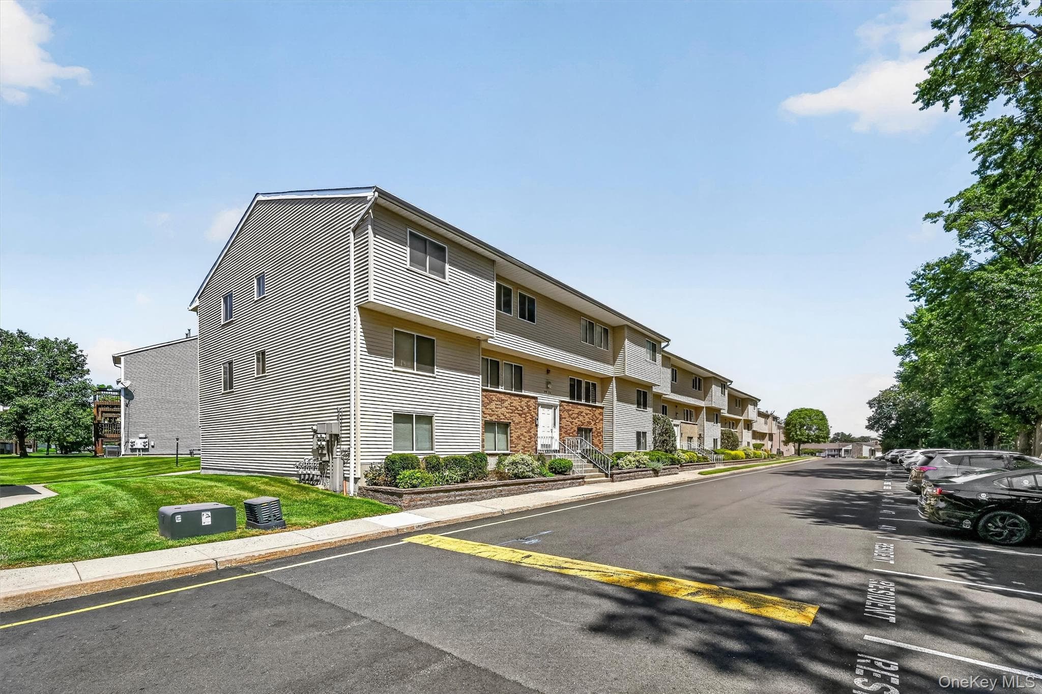 25 College Avenue Unit: 102 thumbnail 3