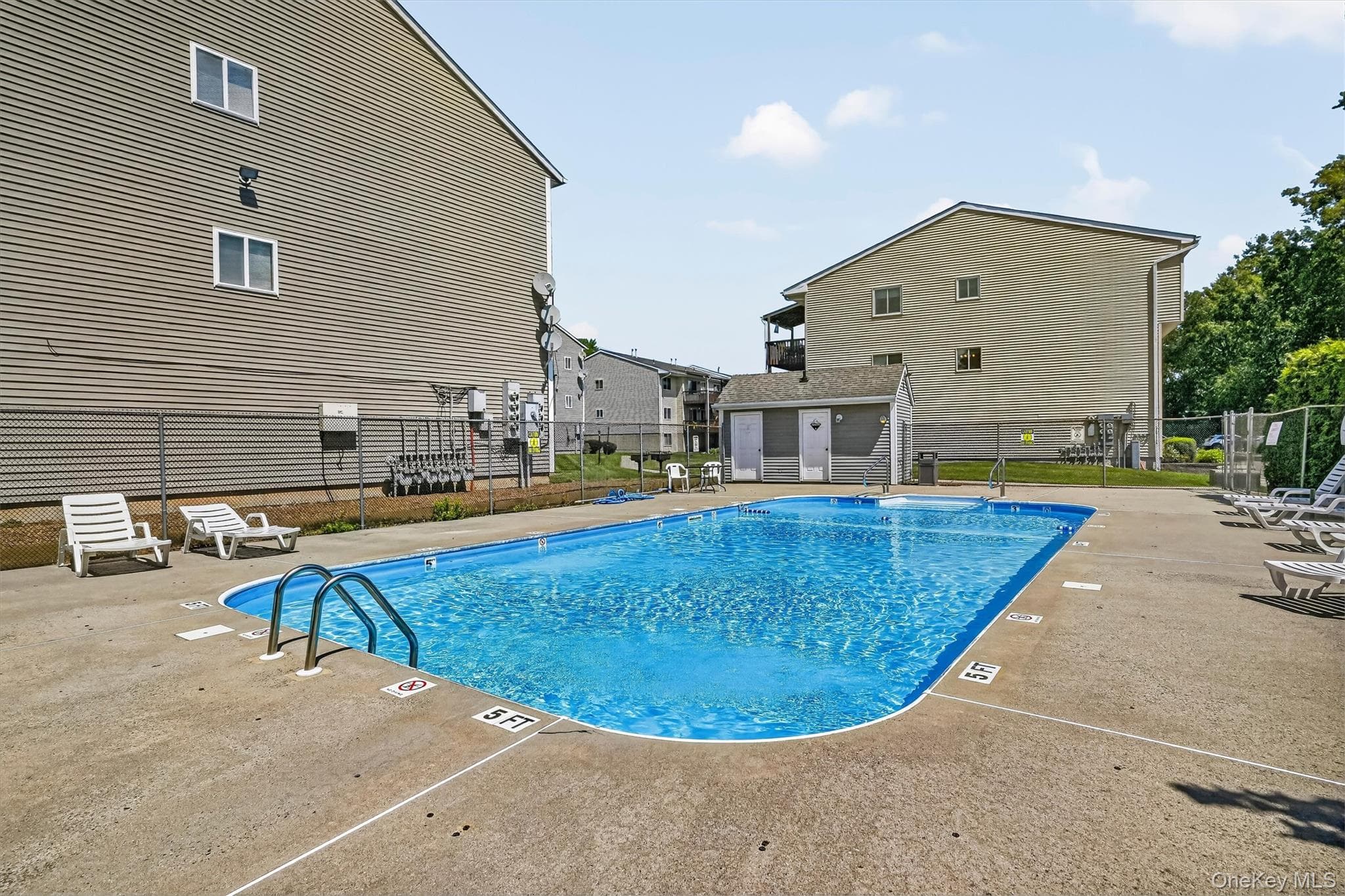 25 College Avenue Unit: 102 thumbnail 35