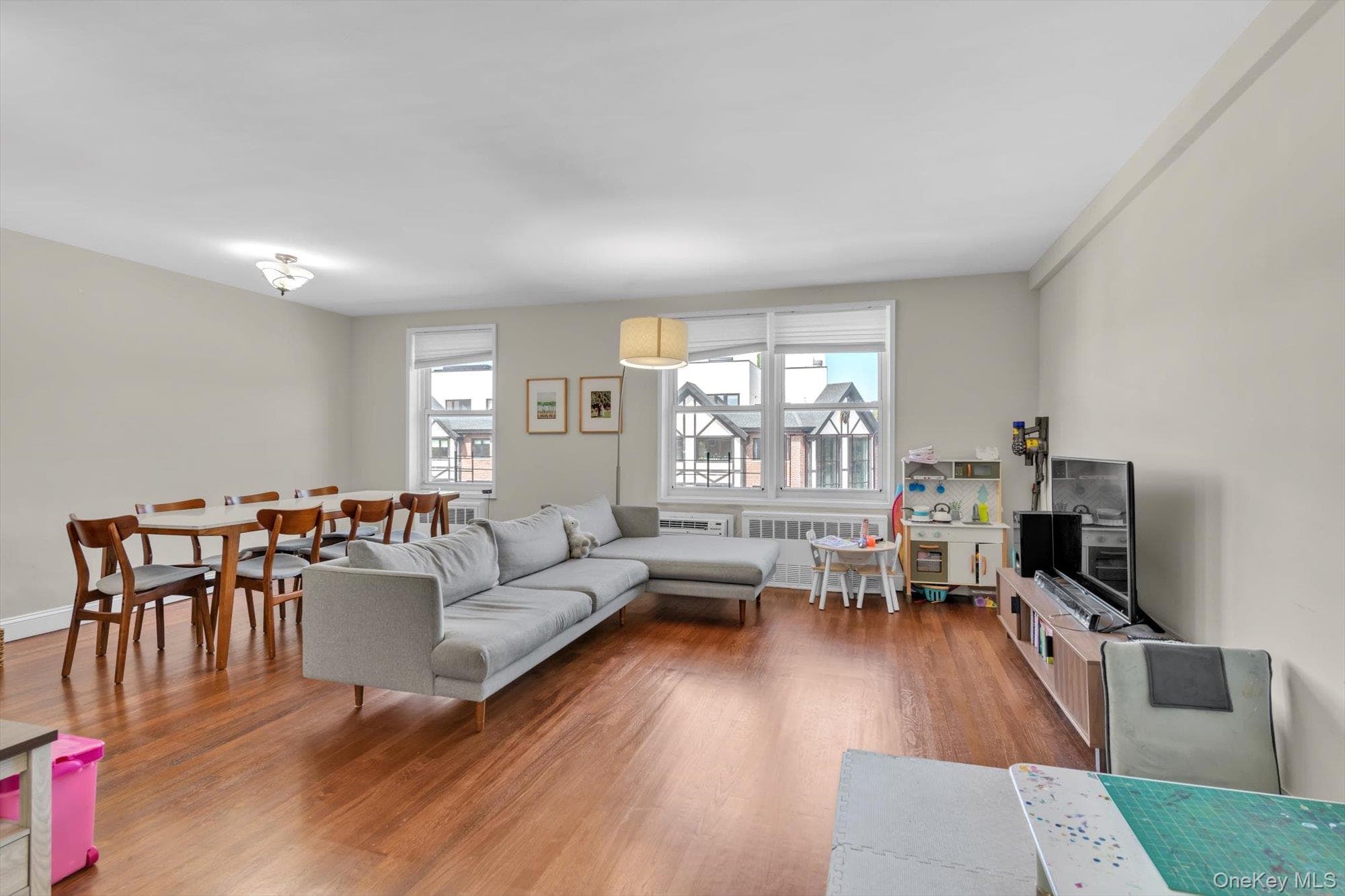 241-20 Northern Blvd Blvd Unit: 6K thumbnail 4