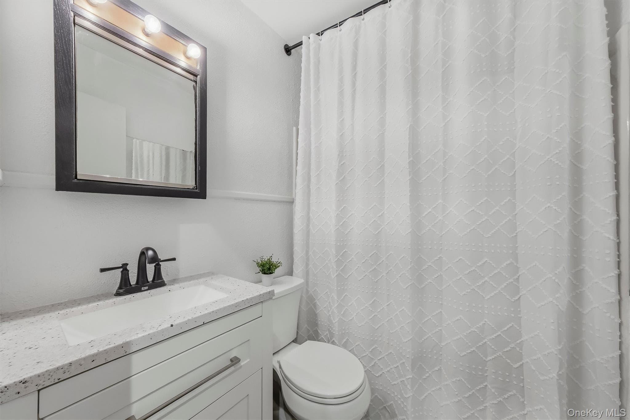 127 Croton Avenue thumbnail 20