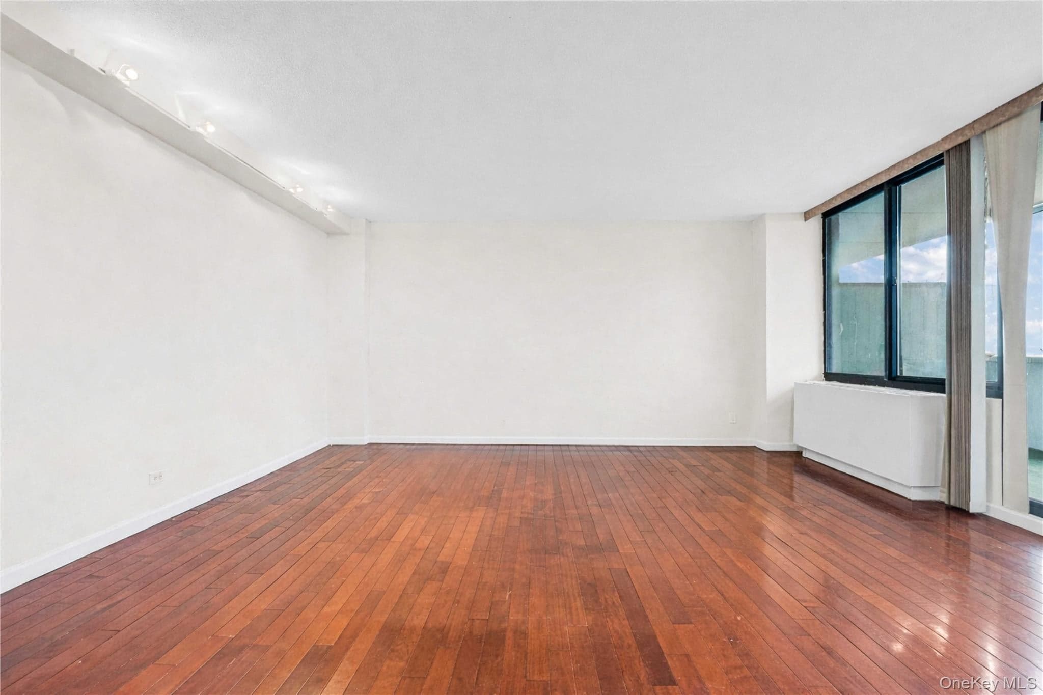 138-35 Elder Avenue Unit: 21F thumbnail 3