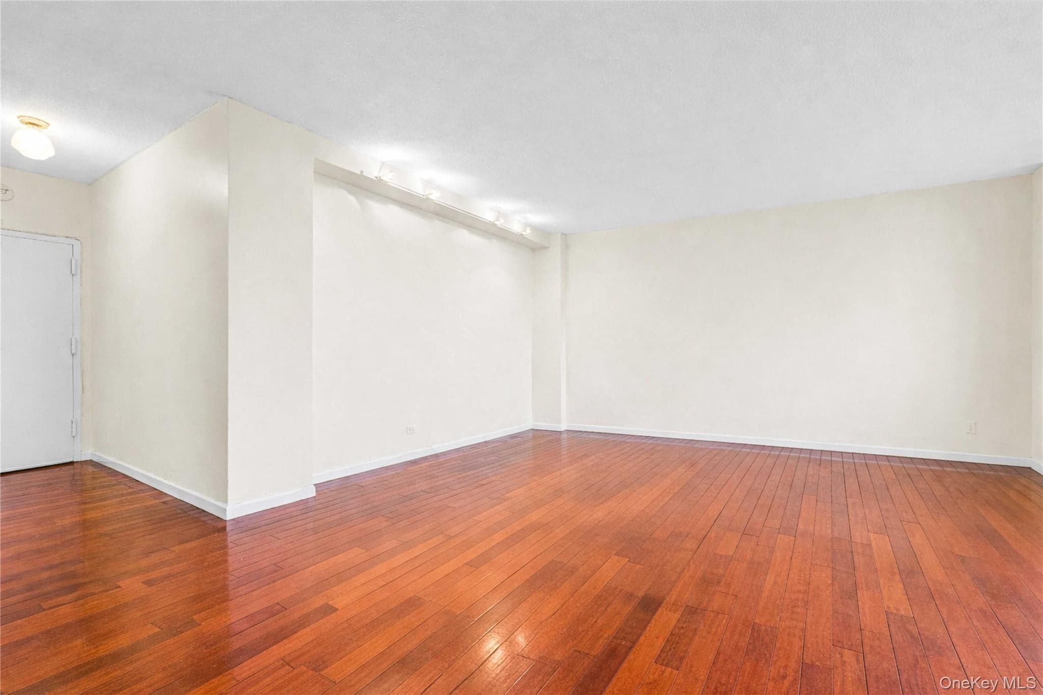 138-35 Elder Avenue Unit: 21F thumbnail 4