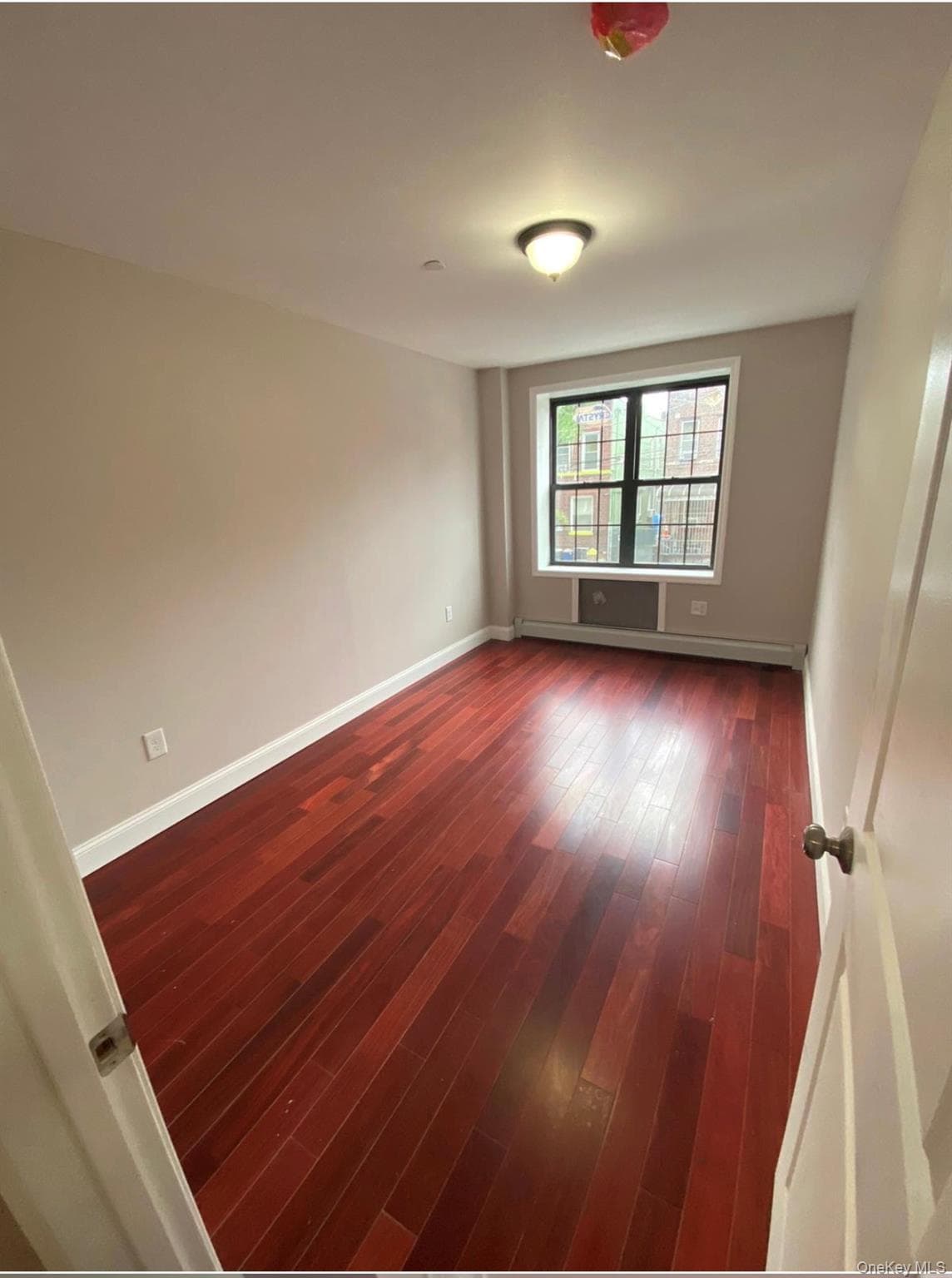 643 Sheffield Avenue thumbnail 7