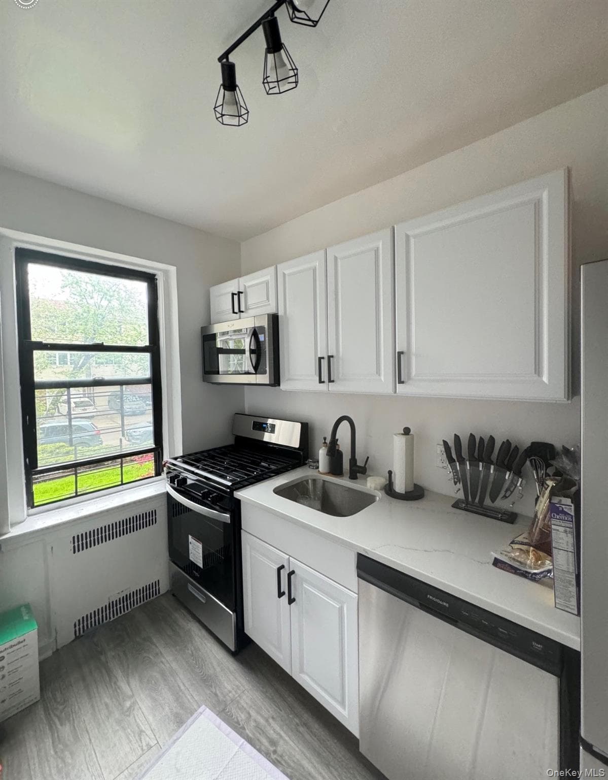 17040 Highland Avenue Unit: 106 thumbnail 4