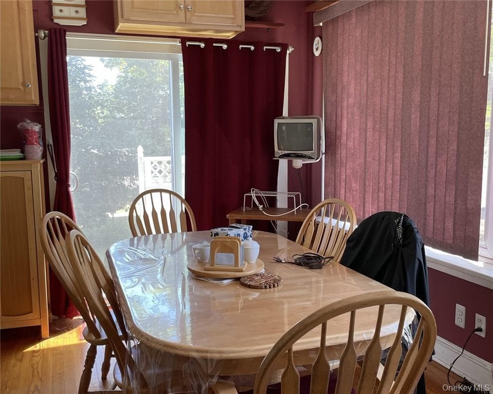 17 Demarest Avenue thumbnail 4