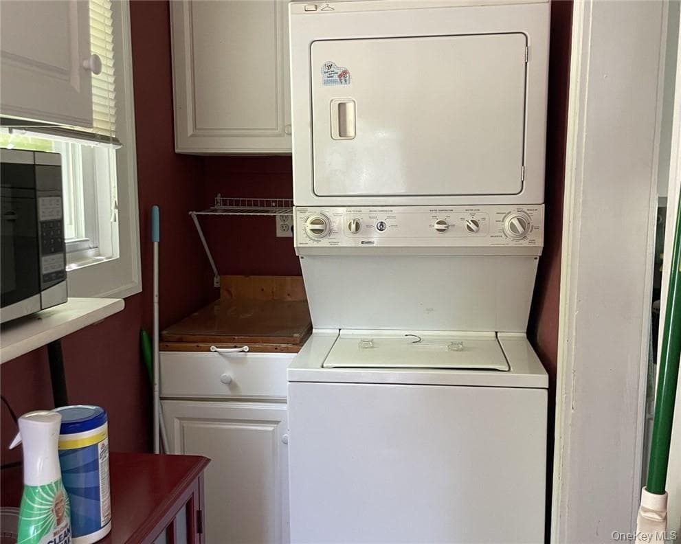 17 Demarest Avenue thumbnail 9