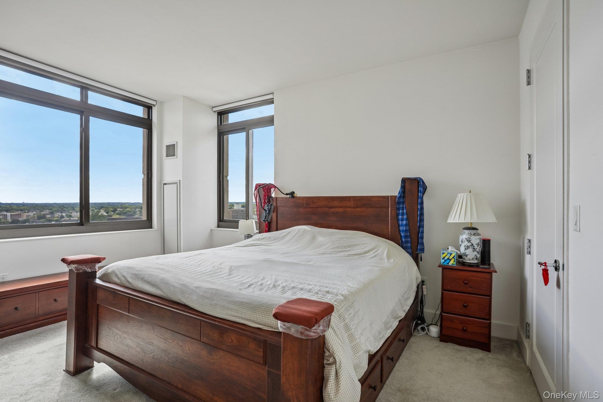 175 Huguenot Street Unit: 1606 thumbnail 12