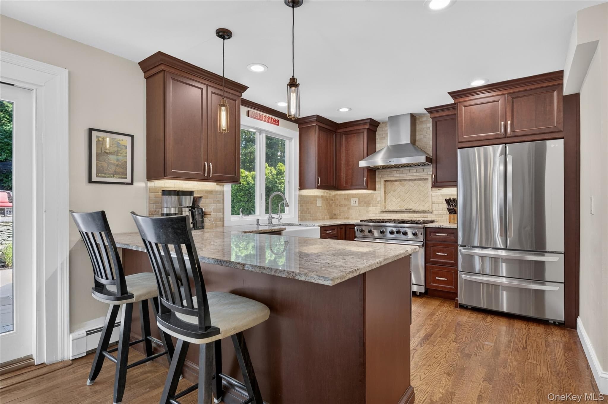 73 Maple Place thumbnail 2