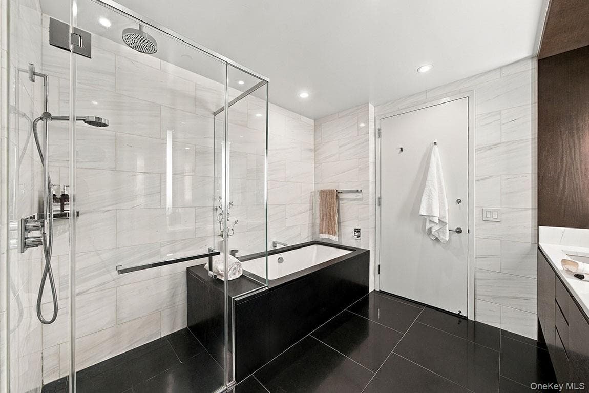50 Riverside Boulevard Unit: 15M thumbnail 13