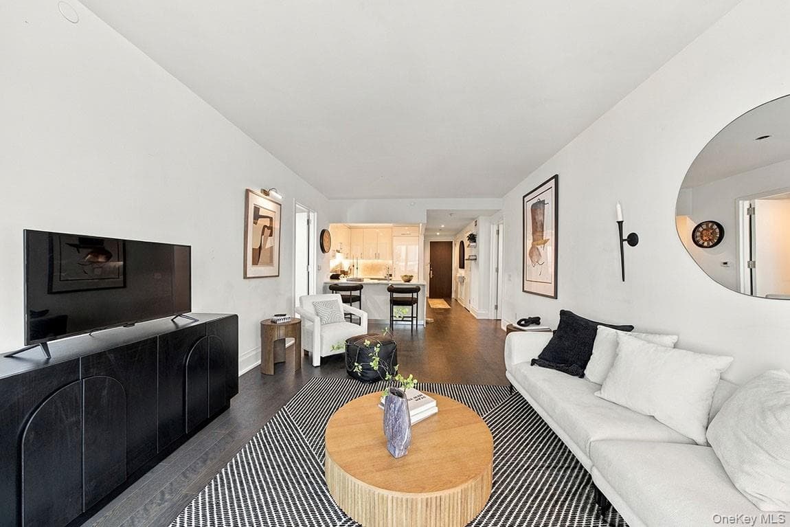 50 Riverside Boulevard Unit: 15M thumbnail 4