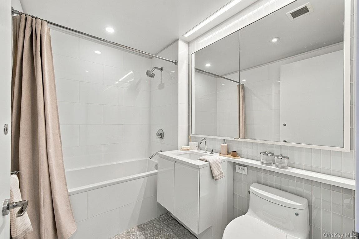50 Riverside Boulevard Unit: 15M thumbnail 19