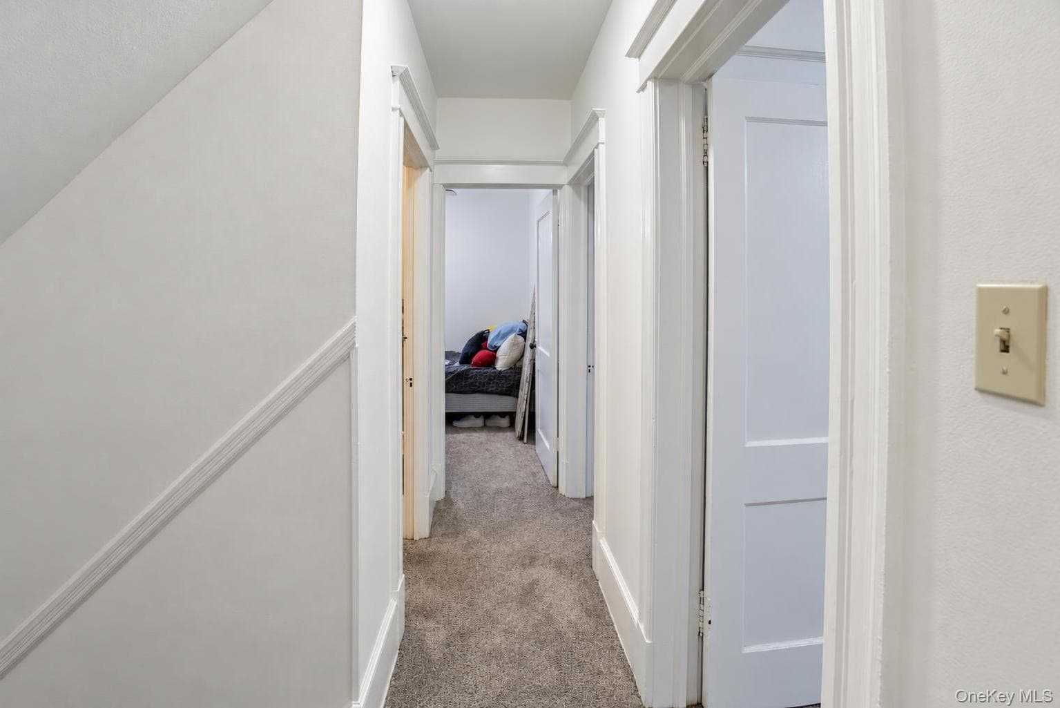 26 Oakwood Boulevard thumbnail 24