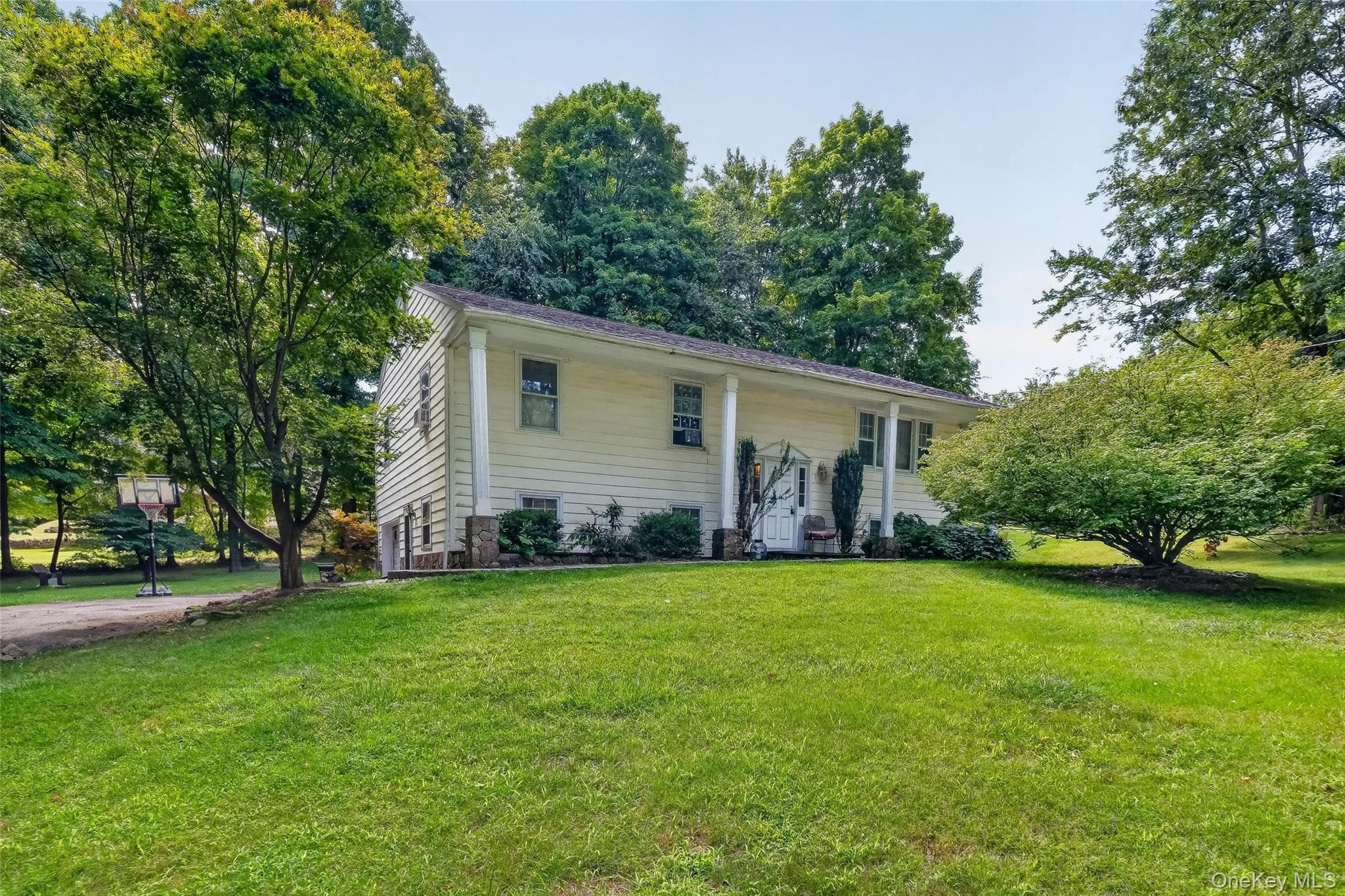 15 Oscawana Heights Road, Putnam Valley